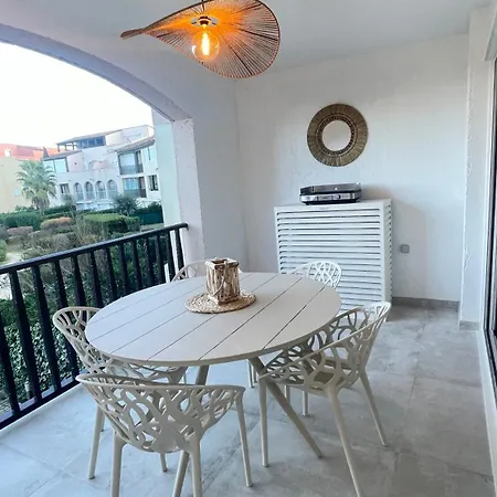 Apartment Cote 5 Personnes Et Piscine Golfe De St Tropez