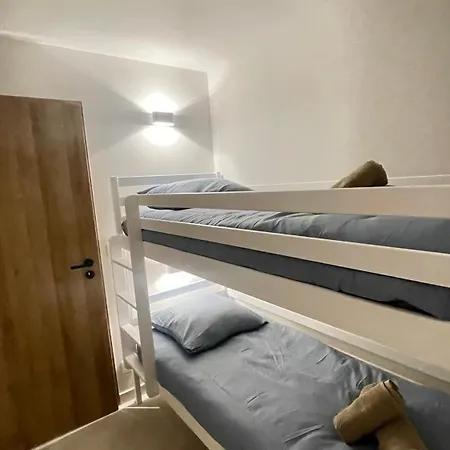 Apartment Cote 5 Personnes Et Piscine Golfe De St Tropez