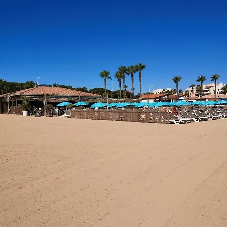 Apartment Cote 5 Personnes Et Piscine Golfe De St Tropez