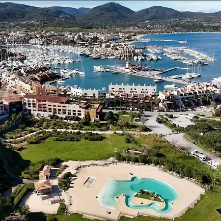 Apartment Cote 5 Personnes Et Piscine Golfe De St Tropez *